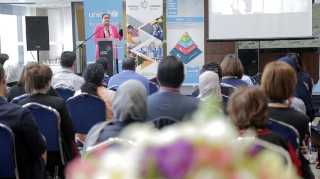 45-UNICEF-Regional-Deputy-Representatives-visited-Luminus-Education