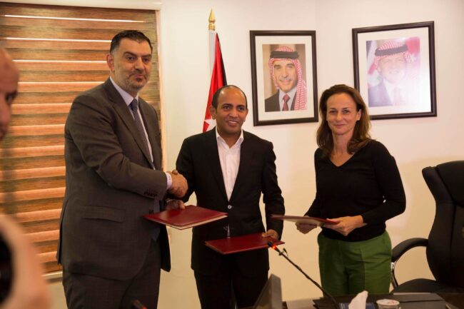 LTUC-UNICEF-and-Ministry-of-Labor-signed-agreement-to-launch-Khedmet-Watan-project