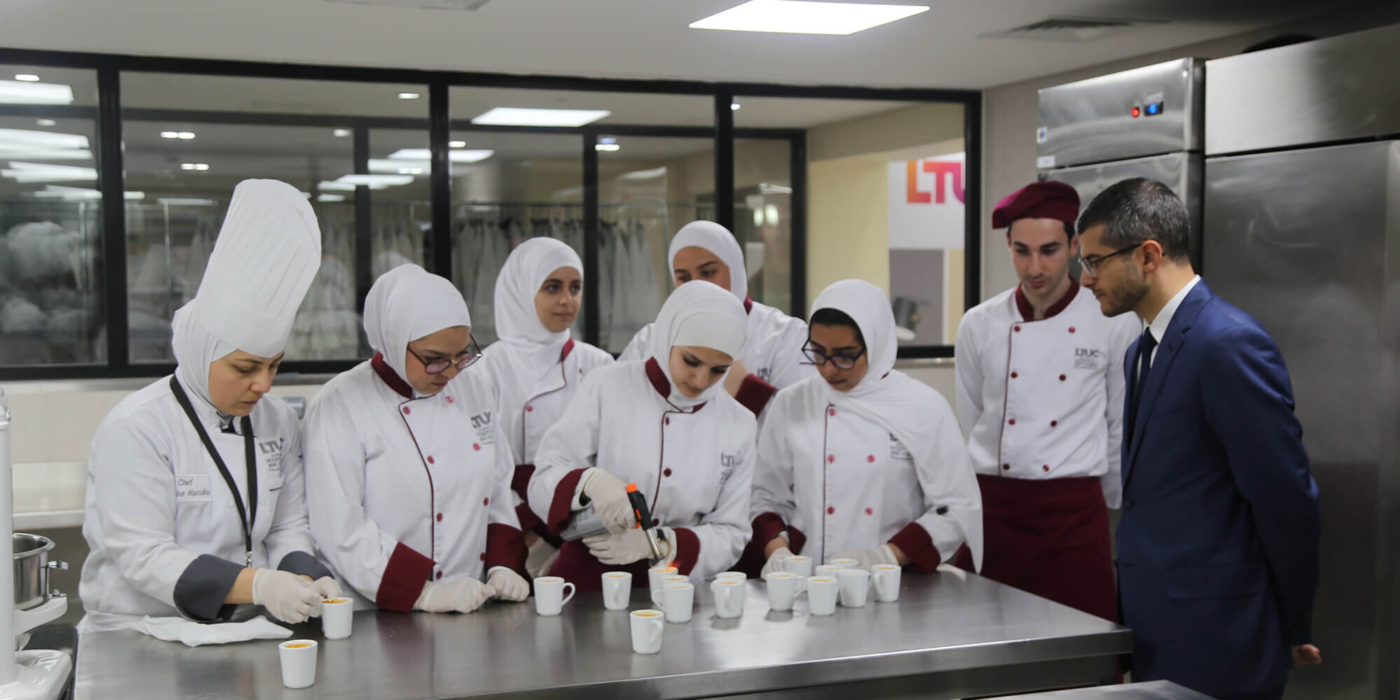 The-French-Ambassador-in-Jordan-visited-LTUC